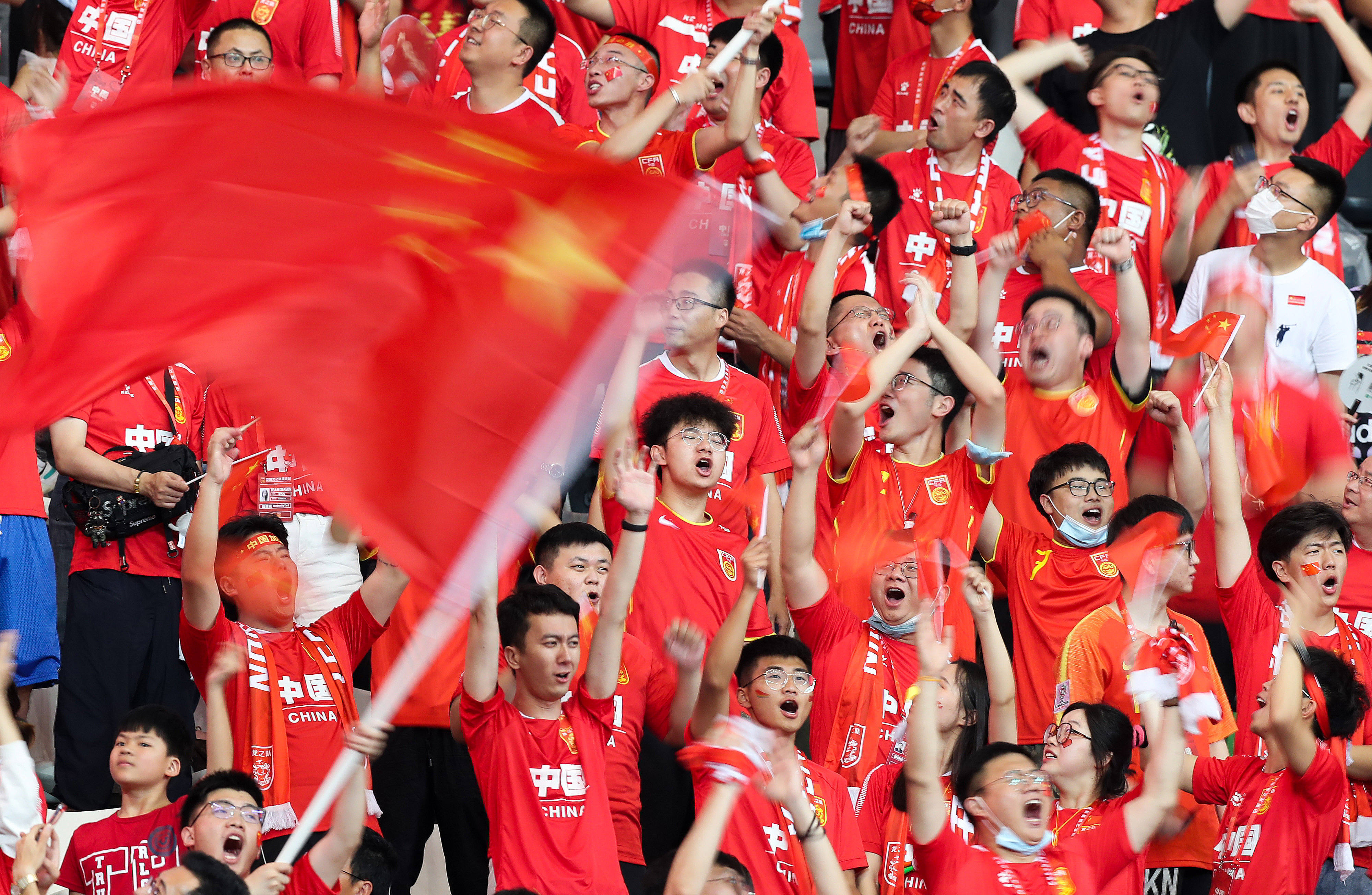 九游体育亚洲官网-国际赛场上某支球队获得胜利