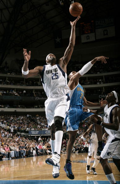 -包含小牛逆袭击败黄蜂，全队实力展现保持势头的词条