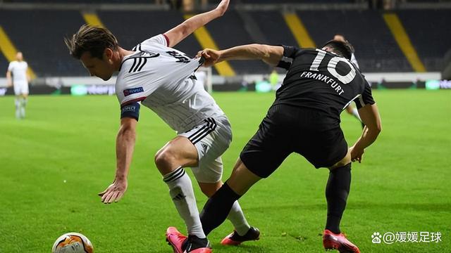 多特蒙德客场战胜了柏林赫塔的比赛