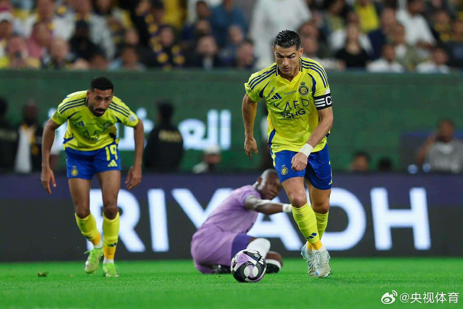 关于爱沙尼亚队遭遇失利,晋级欧锦赛八强赛的信息 关于爱沙尼亚队遭遇失利,晋级欧锦赛八强赛的信息