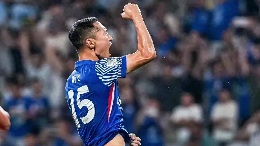 包含上海申花客场胜广岛三箭，士气高涨的词条